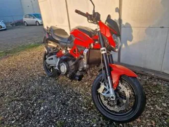 aprilia shiver 750 - 2012 - nieuwe olie & bougies! — motoren | aprilia — marktplaats