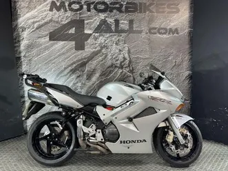 honda vfr800f 781 cc