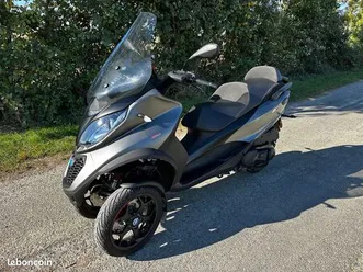 scooter piaggio mp3 350