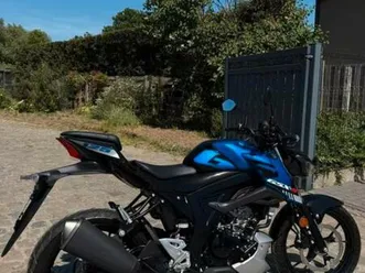 ② suzuki gsx-s 125 cc