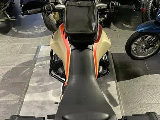 moto guzzi v85tt travel