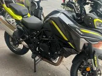 benelli trk 700 x