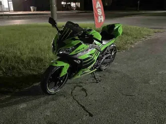 kawasaki ninja 300