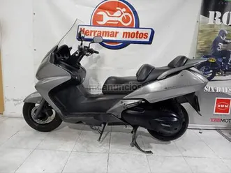 honda - silver wing 400