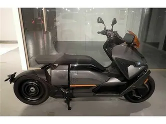 bmw ce 04 schnellader premium selection !