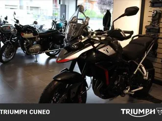 triumph tiger 900 gt