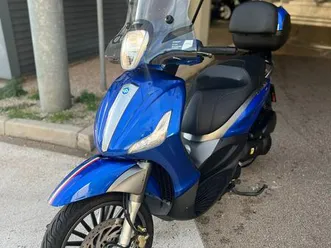 piaggio beverly 300 ie 300 cm3, 2018 god.