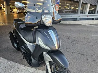 piaggio beverly 350 330 cm3, 2014 god.