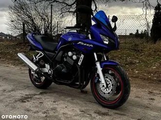 yamaha fzs