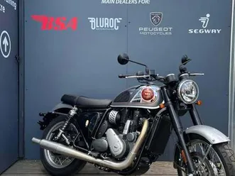2025 bsa gold star 650 cc classic motorcycle - silver sheen - ex demo