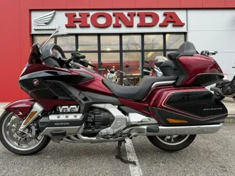 honda gl1800 goldwing 2018 1800 cm3 | moto routière | 36 800 km | rouge | 38300 bourgoin jallieu