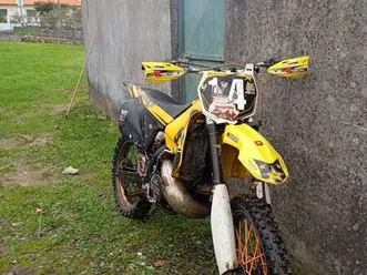 vendo ou troco suzuki rmz 250 gouveia (são pedro e são julião)