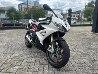 triumph daytona 675 abs