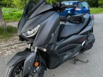 yamaha x-max 400