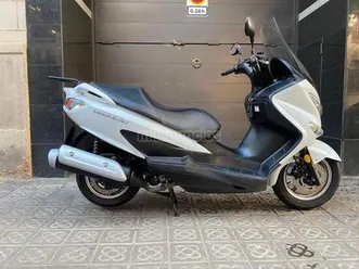 suzuki - burgman 200