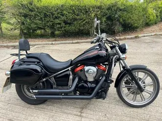 2012-12-kawasaki-vn-900-c9f-a-custom-cruiser-vn900-cu-vance-hines-panniers