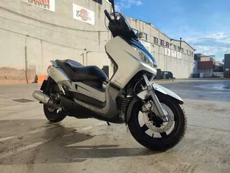 yamaha - xmax