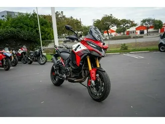 2022 ducati multistrada v4 pikes peak livery pikes peak