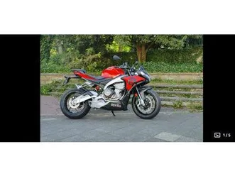 aprilia tuono 660