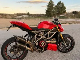 ducati - streetfighter 1100 s
