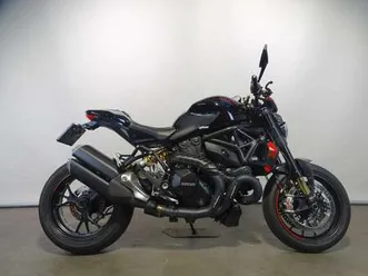 ducati m 1200 r zwart