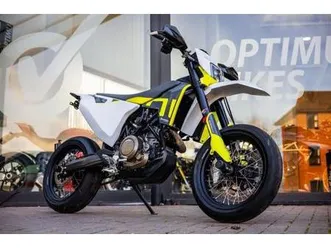husqvarna 701 supermoto carbon ! wings exhaust ! extras ! stunning
