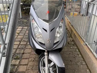 125ger peugeot satelis