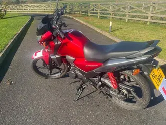 honda cb125f naked petrol manual euro 5 (11 ps) 124 cc