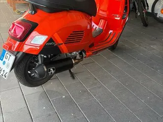 vespa gts 300