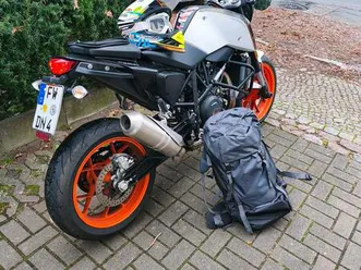 ktm duke 690