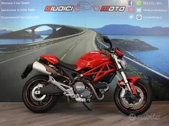 ducati monster 696 plus - 2010 - km 12206