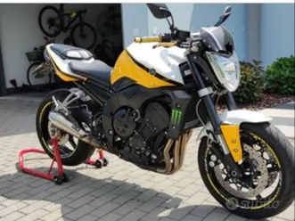 fz1.2011.km.laguna. secca 33680.da. vetrina