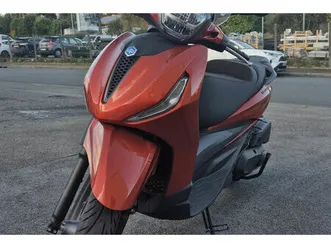 piaggio beverly 2025