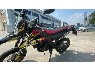 aprilia sx 125