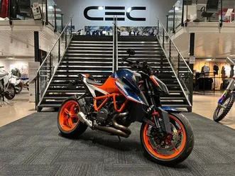 ktm 1290 super duke r speciallackad!