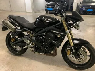 triumph street triple 675