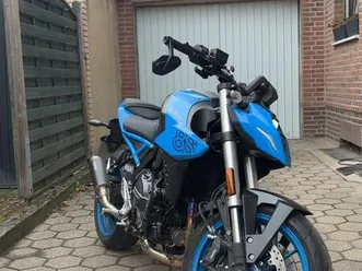 suzuki gsx8-s naked bike a2 2024 modell