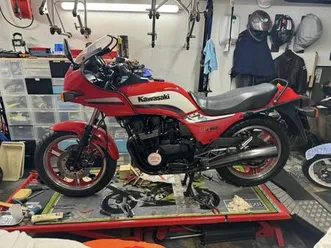 kawasaki gpz 550 x vétéran