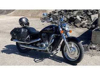 honda vt1100 c2b shadow-sabre