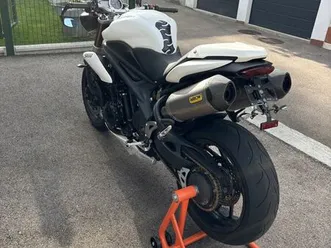 triumph speed triple, 1050 cm3, expertisée! 2011
