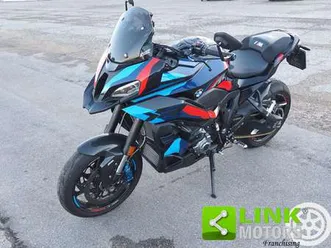 bmw m 1000 xr 2024 pari al nuovo finanziabile nero