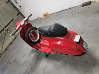 vespa 50 special
