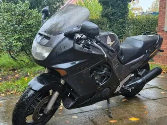 honda cbr 1000f