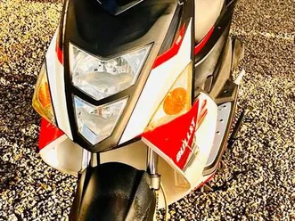 tgb bull&t racing motorroller( auch als mofaroller zu fahren)