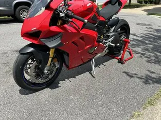 2020 ducati panigale v4s