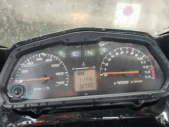 honda varadero 125 - 11 kw canton tessin -