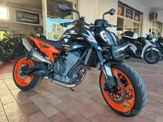 ktm 890 duke gp 2024 tutto incluso