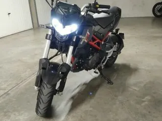 benelli 125 cc parfait état