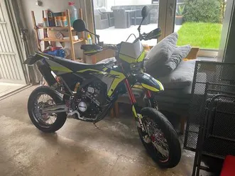 fantic xmf 125 supermoto
