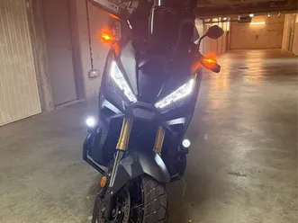 honda x-adv 750 noir mat full